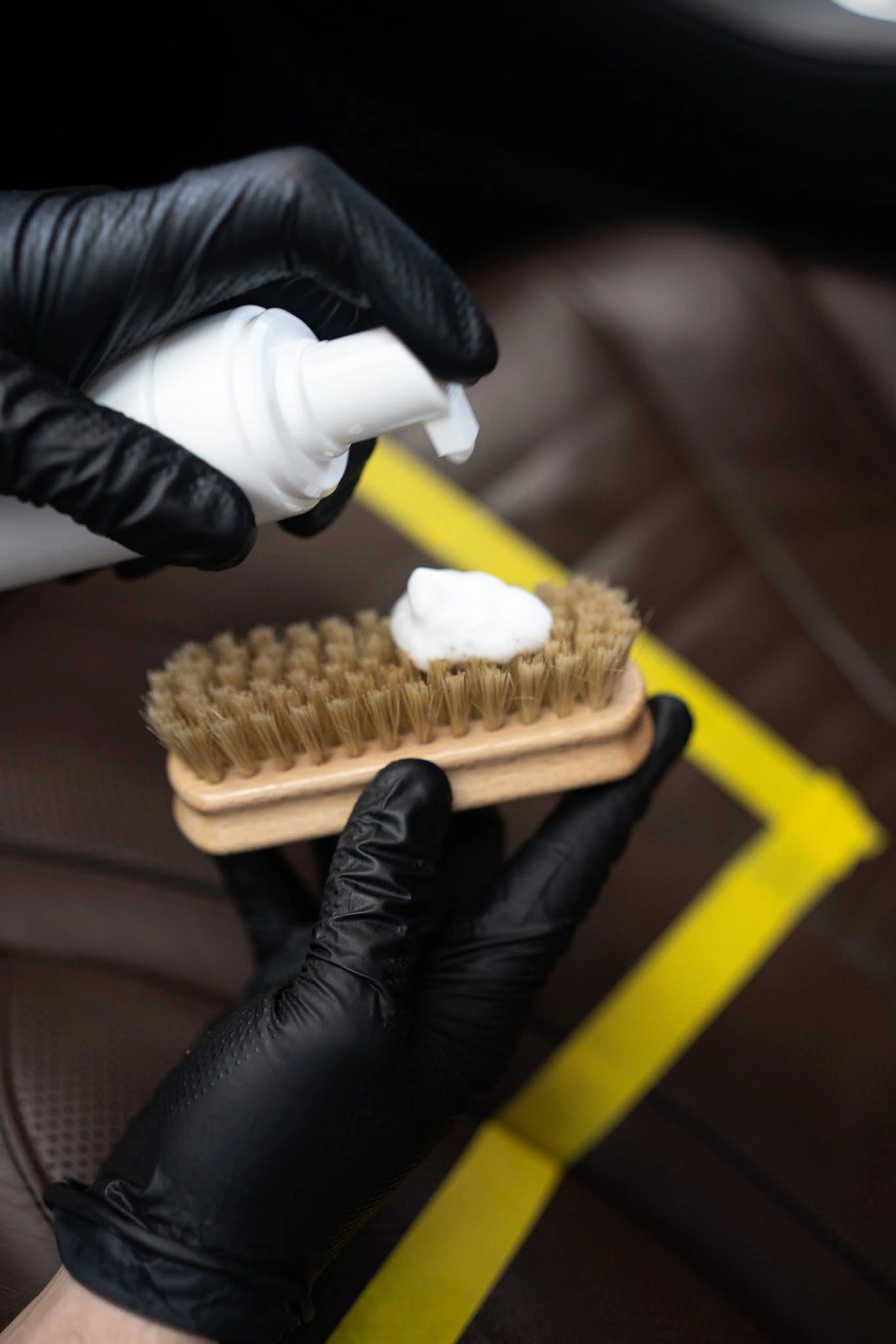 Leather Cleaner – preparat do czyszczenia skóry